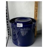 HULL POTTERY, USA, COBALT BLUE GLAZE, CANISTER W/