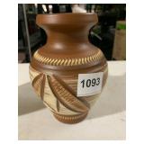 HANDARBEIT CERAMIC VASE, BROWN AND CREAM EARTH
