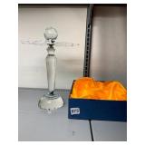 CRYSTAL GLASS SERVING STAND, FACETED PEDESTAL
