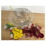 ASSORTED KITCHENWARE, ETCHED FLORAL GLASS SERVING