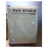MAX STUDIO HOME QUILT, YELLOW, TEXTURED PATTERN,