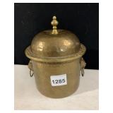 SOLID BRASS BUCKET, HAMMERED FINISH, LION HEAD