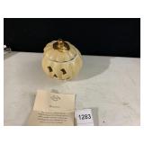 LENOX PORCELAIN PUMPKIN CANDLE HOLDER, GOLD-TONE