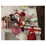 ASSORTED HOLIDAY DECOR, INCLUDES PLUSH JACK