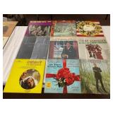 ASSORTED CHRISTMAS VINYL RECORDS, INCLUDES RAY