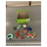 ASSORTED CROCS JIBBITZ CHARMS, INCLUDES HELLO