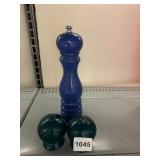 PEUGEOT PEPPER MILL, BLUE WOODEN BODY, ASSORTED