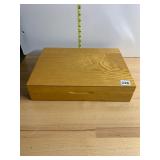 WOODEN FLATWARE STORAGE CHEST, HINGED LID, FELT