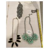 COSTUME JEWELRY, INCLUDES STATEMENT NECKLACES,