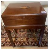 WOOD SIDE CHEST HINGED LID, INLAY TOP