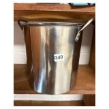 STAINLESS STEEL STOCK POT, DUAL HANDLES, POLISHED