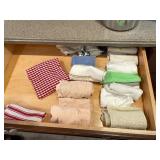 KITCHEN TOWELS, INCLUDES ASSORTED TEXTILES,