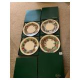 LENOX COLONIAL CHRISTMAS WREATH SERIES PLATES,