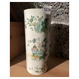 CROWN STAFFORDSHIRE BONE CHINA VASE, KOWLOON