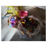 WREATHS, INCLUDES ARTIFICIAL VEGETABLE WREATH,