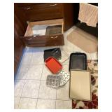 BAKING PANS, INCLUDES METAL COOKIE SHEETS, MUFFIN