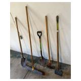 GARDEN TOOL LOT, INCLUDES SHOVELS, PUSH BROOM,