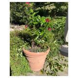 MOLDED VINYL PLANTER, LARGE ROUND FORM, EMBOSSED