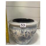 BLUE AND WHITE PORCELAIN PLANTER, FLORAL MOTIF,