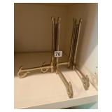 BRASS PLATE STAND, HINGED CONSTRUCTION,