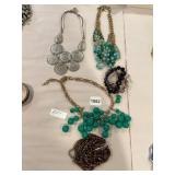 COSTUME JEWELRY NECKLACES, INCLUDES BEADED,