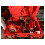 MILWAUKEE M12 CORDLESS IMPACT DRIVER KIT,