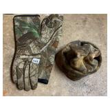 REAL TREE HARDWOODS HUNTING GLOVES AND FLEECE