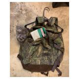 CAMO HUNTING BACKPACK W/ SUEDE BASE, FIELD
