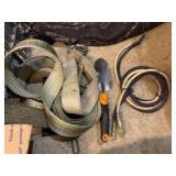 HAND TROWEL, ASSORTED METAL D-RINGS, TOW STRAP,