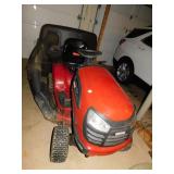 CRAFTSMAN RIDING MOWER RUNS GREAT