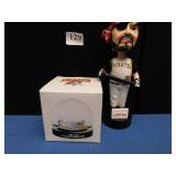PIRATE NEIL WALKER BOBBLE HEAD & PIRATE SNOW DOME