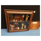 GOLFERS SHADOW BOX & ANTIQUE GOLF CLUBS PLAQUE