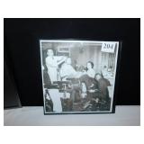 PICTURE OF BABE RUTH GETTING A HAIR CUT