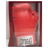 EVERLAST BOXING GLOVE; AUTOGRAPHED BELIEVED TO BE