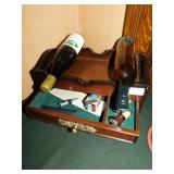 WOOD WINE DISPLAY RACK HOLDS 3 BOTTLES, WITH