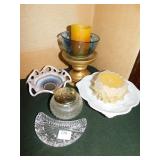 ART GLASS DISH WITH UNIQUE DESIGN EDGE, FLOWER