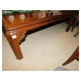 MAHOGANY COFFEE TABLE IN GOOD CONDITION