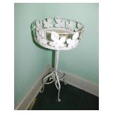 IRON PLANT STAND