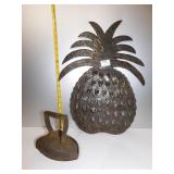 METAL HEAVY 19" H X 10" W PINEAPPLE, CAST IRON