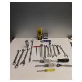 STRAIGHT LINE, KOBALT KNIFE, DRYWALL SCREWS,