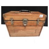 MACHINIST VINTAGE TOOL CASE WITH METAL ON CORNERS