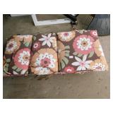 SPAIR FLOWER LAWN CUSHIONS