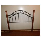 FULL SIZE WOOD AND IRON CENTER HEAD BOARD