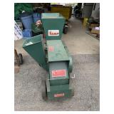 KEMP GREEN WOOD CHIPPER