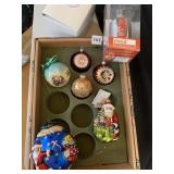 Coca cola, Christopher Radko Santa, etc.