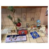 Department 56 snow baby, Snow globes,