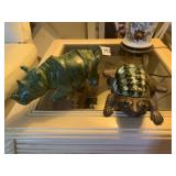 Frog lamp and Stone Rhinoceros