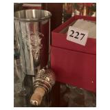 Neiman Marcus 3" stopper, Bill Clinton - Chesapeak