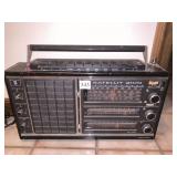 Grundid Satellit  2100 radio