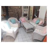 Wicker Sunroom furniture, Sofa 4 chairs and table